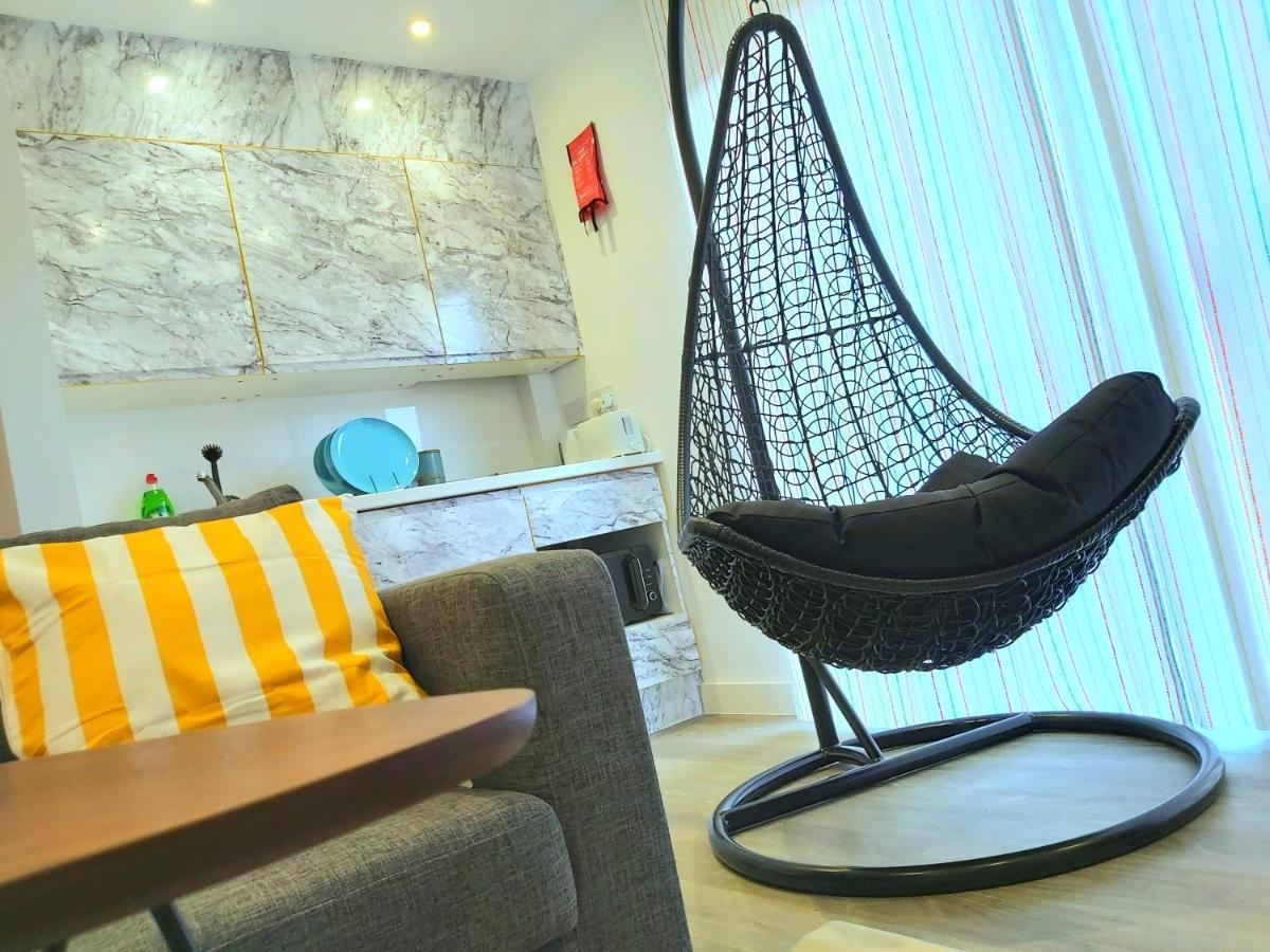 Great Studio Apartments - Netflix, Wifi, Digital Tv Sheffield Exterior foto